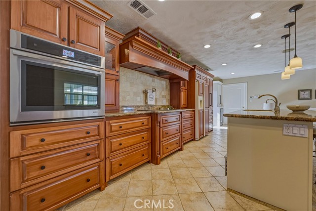 Detail Gallery Image 23 of 60 For 1282 Carolina, Merced,  CA 95340 - 4 Beds | 3 Baths