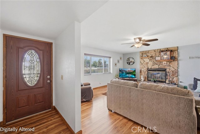 Detail Gallery Image 7 of 31 For 217 N Hemet, Hemet,  CA 92544 - 3 Beds | 2 Baths