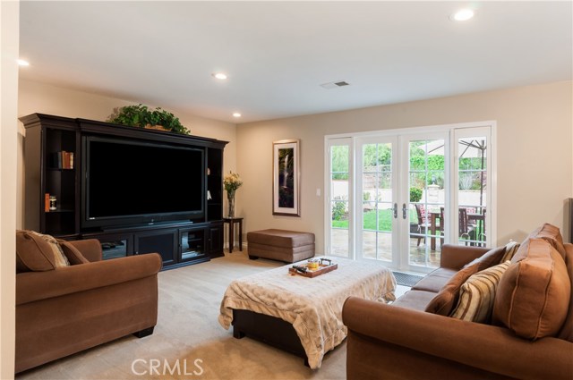5819 Sunmist Drive, Rancho Palos Verdes, California 90275, 4 Bedrooms Bedrooms, ,2 BathroomsBathrooms,Residential,Sold,Sunmist,SB17033807