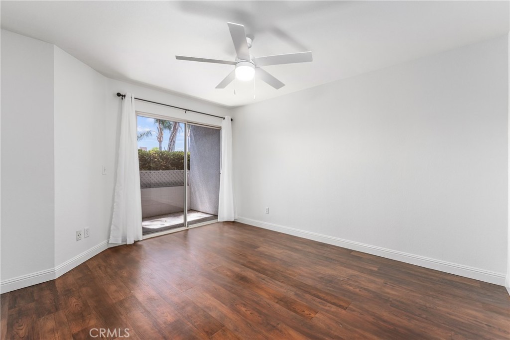 MLS #OC25248944 image #21