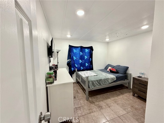 Detail Gallery Image 18 of 37 For 1855 Riverside, Ontario,  CA 91761 - 3 Beds | 2 Baths