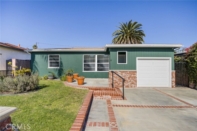 Detail Gallery Image 1 of 34 For 2013 Garner St, Lomita,  CA 90717 - 3 Beds | 1 Baths