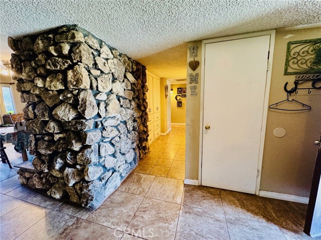 Detail Gallery Image 20 of 32 For 3208 Sunview Dr, Bakersfield,  CA 93306 - 3 Beds | 2 Baths