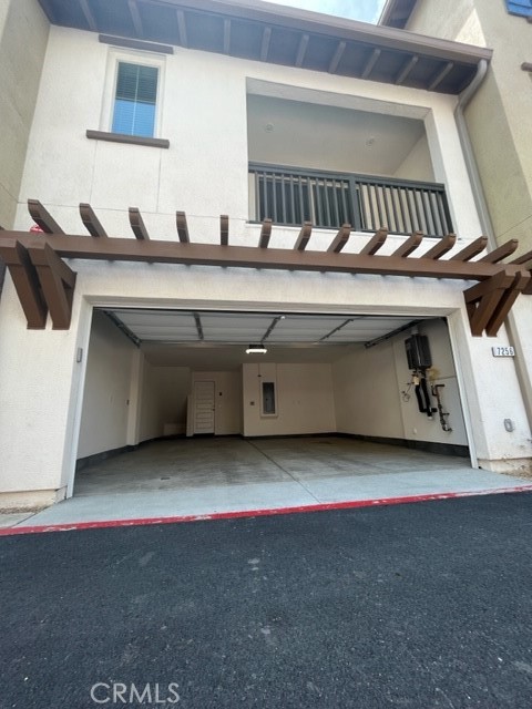 7256 Highwater Dr, Huntington Beach CA: https://media.crmls.org/medias/ce625108-1c41-4b17-ae1d-9d9b4c4a9026.jpg