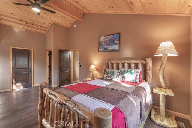 Detail Gallery Image 32 of 60 For 43442 Bow Canyon Road, Big Bear Lake,  CA 92315 - 3 Beds | 2 Baths