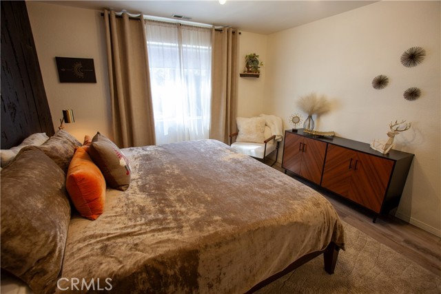 Detail Gallery Image 12 of 30 For 33067 Robin, Running Springs,  CA 92382 - 3 Beds | 2 Baths