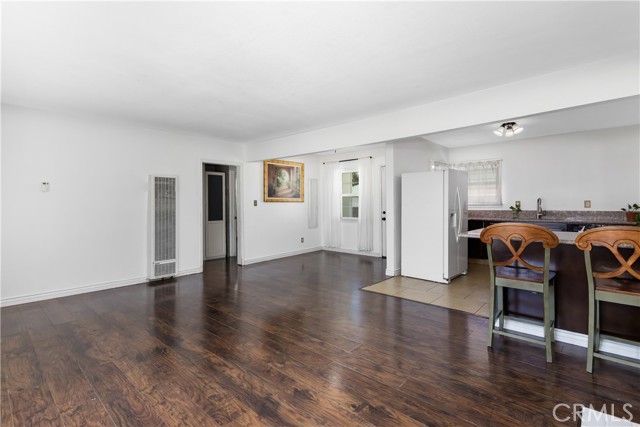 Detail Gallery Image 12 of 22 For 1632 N Lugo Ave, San Bernardino,  CA 92404 - 3 Beds | 1 Baths