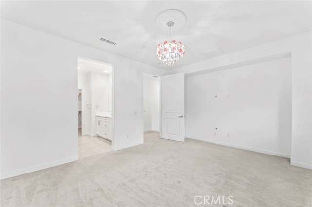 Detail Gallery Image 11 of 20 For 28649 Jardineras Dr, Valencia,  CA 91354 - 3 Beds | 3 Baths