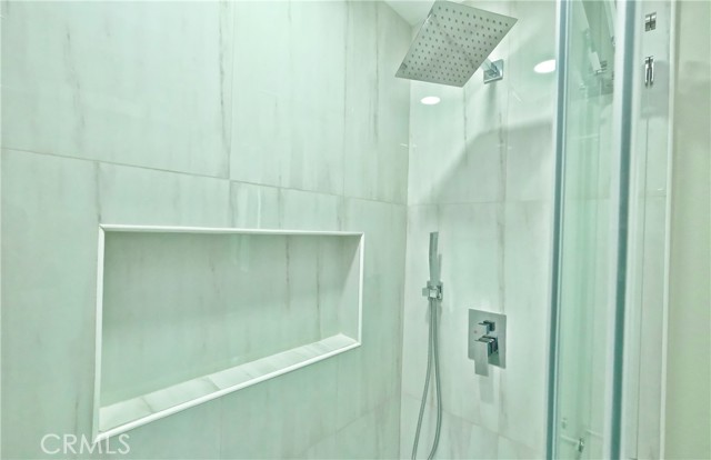 16329 Cherry Fall Lane, Cerritos CA: https://media.crmls.org/medias/ce66e51a-3b19-402a-8212-936335dd83c8.jpg