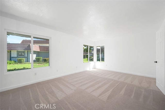 Image 35 of 70 For 11268 Morgen Way