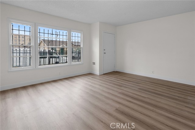 Detail Gallery Image 23 of 24 For 3322 W 63rd St, Los Angeles,  CA 90043 - – Beds | – Baths