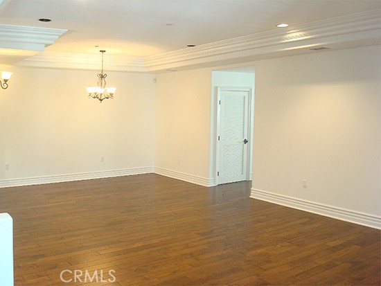 Detail Gallery Image 5 of 19 For 10640 Woodbridge St Ph2,  Toluca Lake,  CA 91602 - 3 Beds | 2/1 Baths