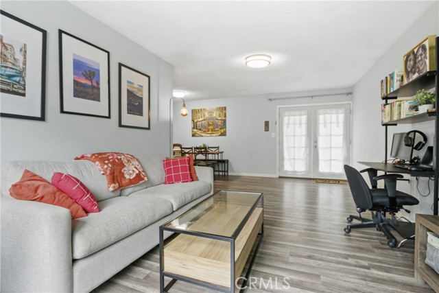 Detail Gallery Image 9 of 20 For 611 S Orange Ave #10,  Santa Ana,  CA 92701 - 1 Beds | 1 Baths