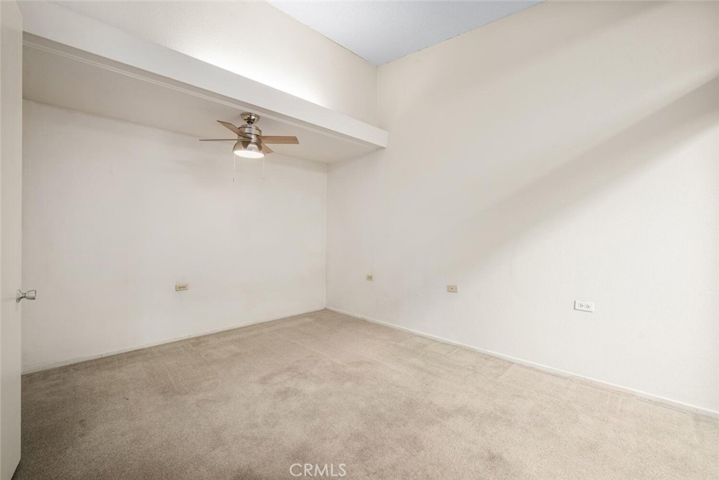https://media.crmls.org/medias/ce675944-f02e-4e62-94c3-f855b6c9b01a.jpg?preset=X-Large