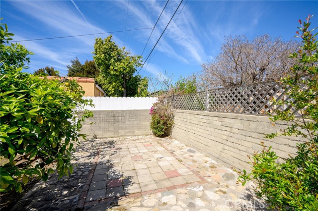 743 Omar Street photo 4