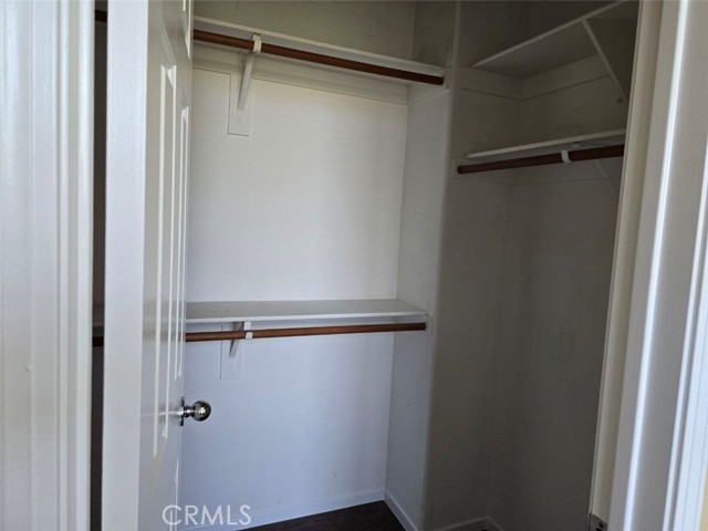 27513 Stanford Drive, Temecula CA: https://media.crmls.org/medias/ce67bcd0-b901-49f6-9310-7b5e6a7dcfe4.jpg