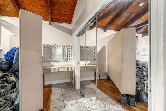 1933 W 147th Street, Gardena CA: https://media.crmls.org/medias/ce6829ca-7369-4ab3-8d4c-695fa44f170d.jpg