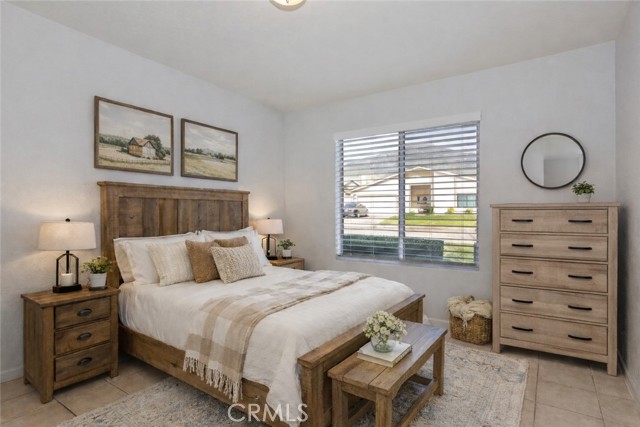 Detail Gallery Image 10 of 43 For 1584 Buckeye St, Highland,  CA 92346 - 4 Beds | 2 Baths