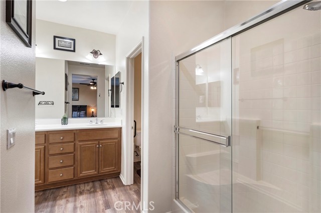 197 Inkster Way, Hemet CA: https://media.crmls.org/medias/ce68fab3-ba5e-45e3-a869-9d0bc8644097.jpg