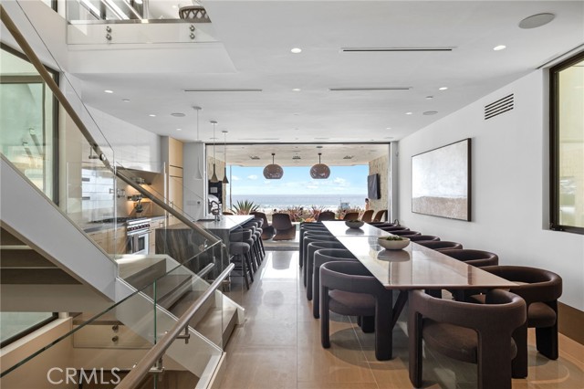 716 The Strand, Manhattan Beach CA: https://media.crmls.org/medias/ce69302a-cad8-4b8b-8be2-a9c4d0a5f992.jpg