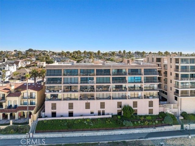 721 Esplanade, Redondo Beach, California 90277, 2 Bedrooms Bedrooms, ,2 BathroomsBathrooms,Residential,Sold,Esplanade,SB23197655