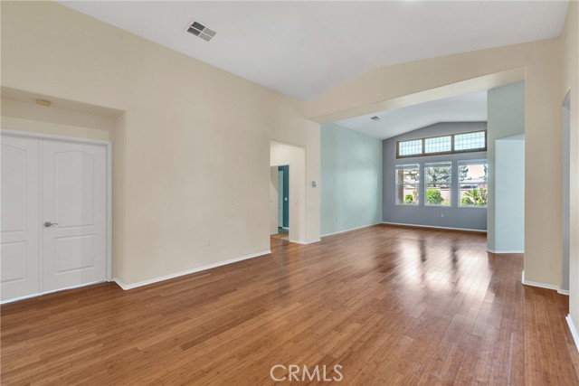 Detail Gallery Image 9 of 36 For 197 Potter Creek, Beaumont,  CA 92223 - 2 Beds | 2 Baths