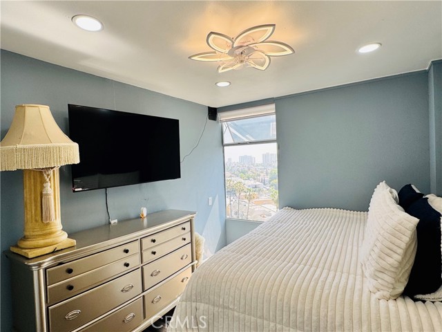 Detail Gallery Image 13 of 33 For 100 Atlantic Ave #1012,  Long Beach,  CA 90802 - 2 Beds | 1 Baths