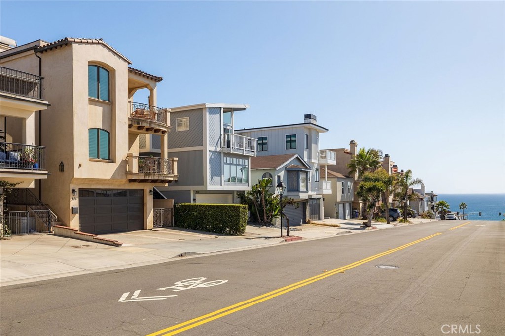 424 Marine Avenue