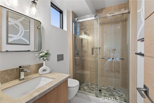 Detail Gallery Image 35 of 58 For 520 11th St, Huntington Beach,  CA 92648 - 3 Beds | 3/1 Baths