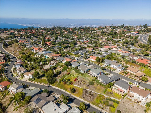 28303 Ella Road, Rancho Palos Verdes, California 90275, 3 Bedrooms Bedrooms, ,2 BathroomsBathrooms,Residential,Sold,Ella,PV21205489