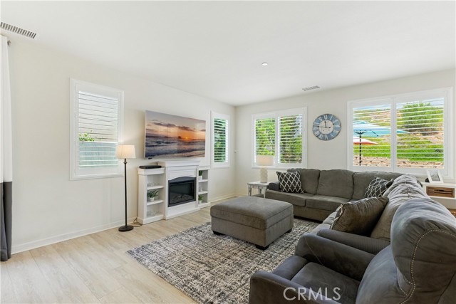 31530 Calle De Las Estrellas, Bonsall CA: https://media.crmls.org/medias/ce6c9151-aa87-41d7-88f9-68eae79aa9e8.jpg