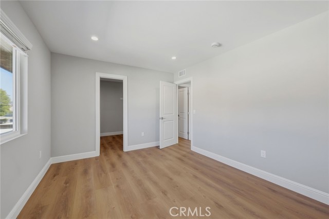 9201 Wakefield Avenue, 3 photo 15