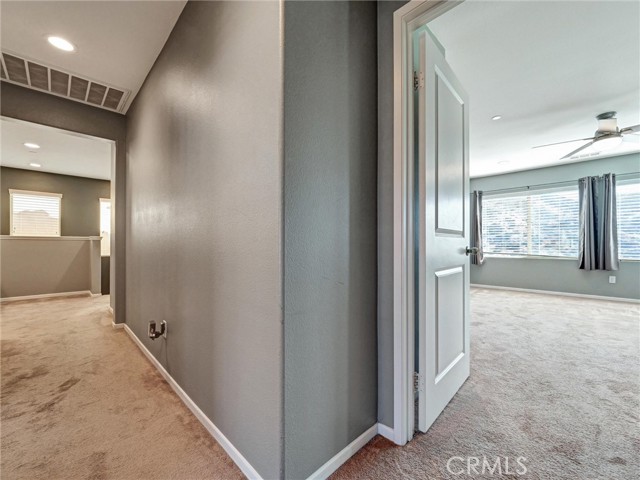 Detail Gallery Image 19 of 29 For 24203 Lilac Lane, Lake Elsinore,  CA 92532 - 4 Beds | 3 Baths
