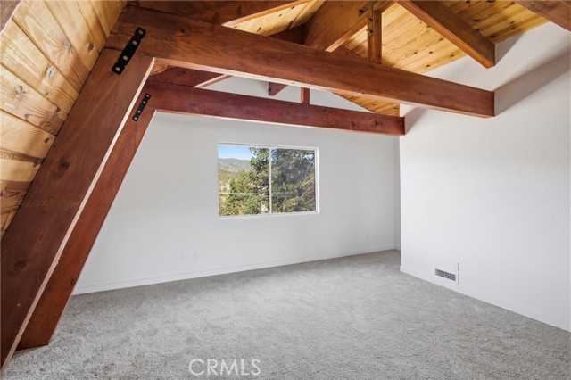 Detail Gallery Image 22 of 47 For 2386 Independence Ln, Running Springs,  CA 92382 - 2 Beds | 1/1 Baths