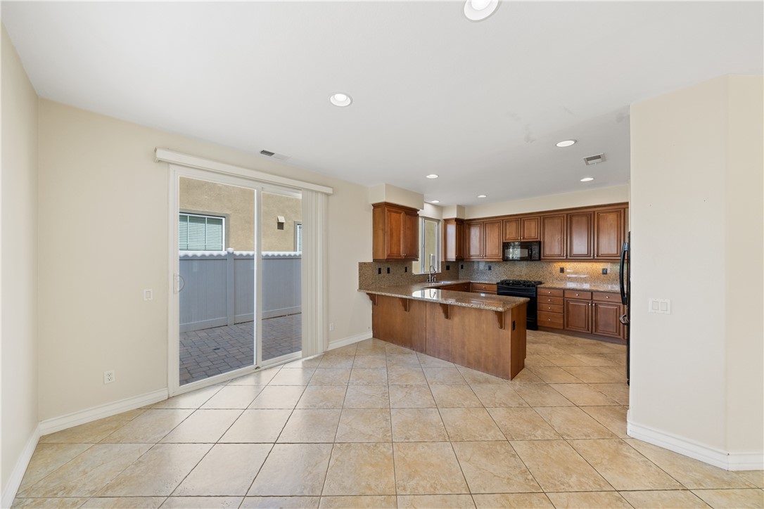 Detail Gallery Image 14 of 36 For 37295 Ascella Ln, Murrieta,  CA 92563 - 3 Beds | 2/1 Baths