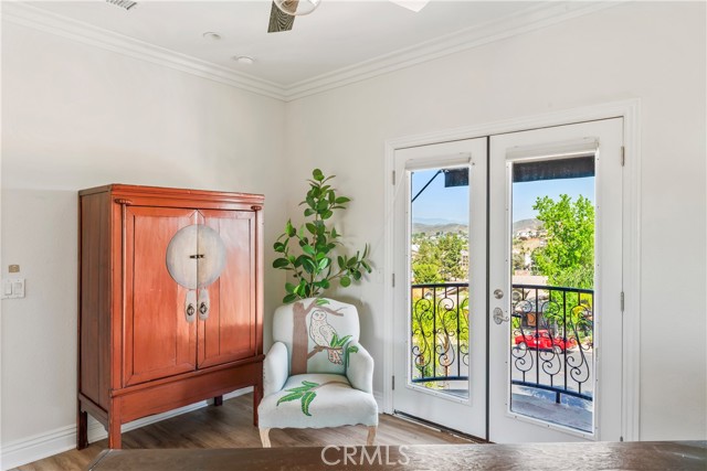 22941 Gold Rush Place, Canyon Lake CA: https://media.crmls.org/medias/ce6e98c1-71e8-4d9f-a0ba-c5fe71107b08.jpg