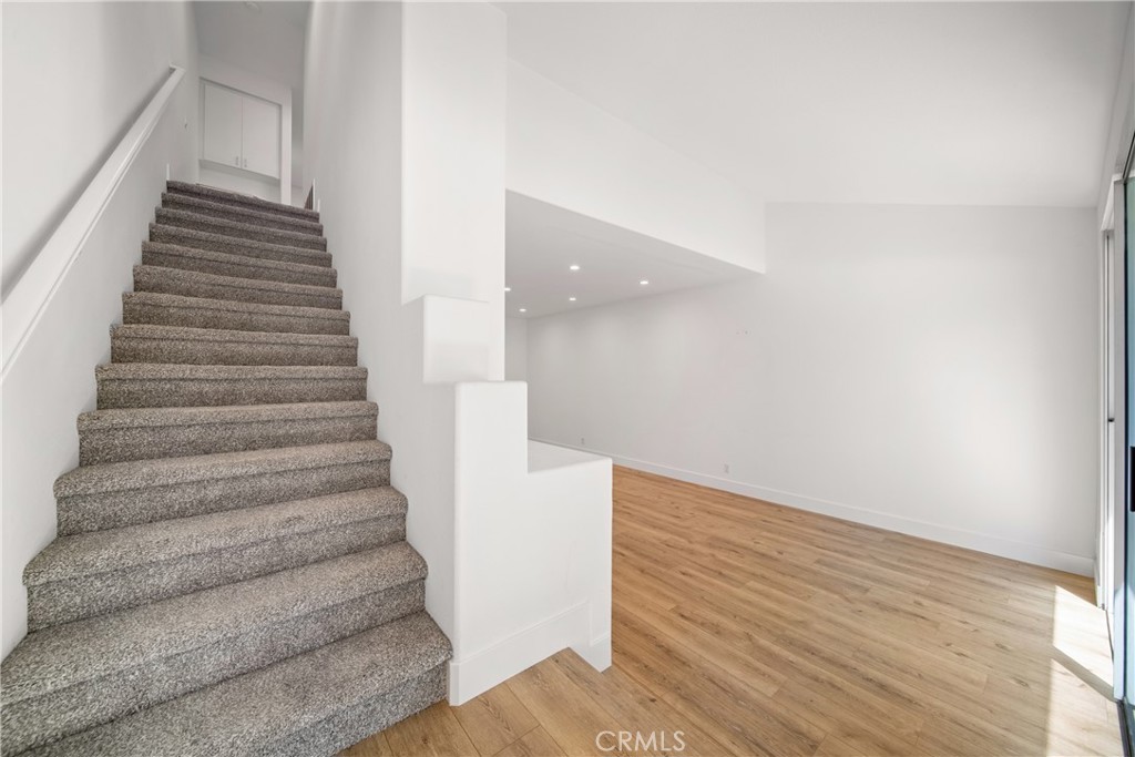 MLS #OC25160975 image #14