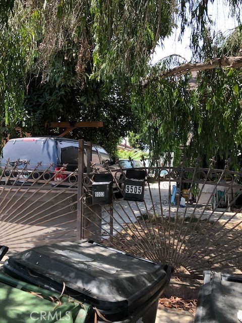 9503 Grandee Avenue, Los Angeles, CA, 90002 9503 Grandee Avenue, Los Angeles, CA, 90002