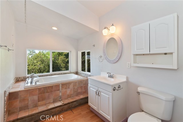 Detail Gallery Image 8 of 17 For 25515 True, Twin Peaks,  CA 92391 - 2 Beds | 2 Baths