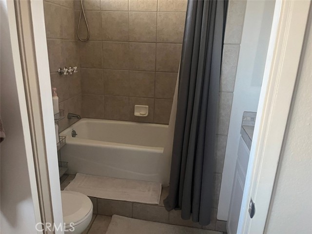 Detail Gallery Image 16 of 20 For 191 Calle Mayor, Redondo Beach,  CA 90277 - 3 Beds | 3 Baths