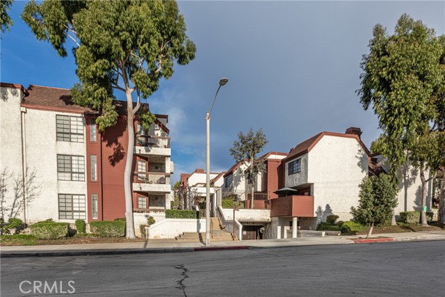 Detail Gallery Image 44 of 44 For 230 Bethany Rd #306,  Burbank,  CA 91504 - 2 Beds | 2 Baths