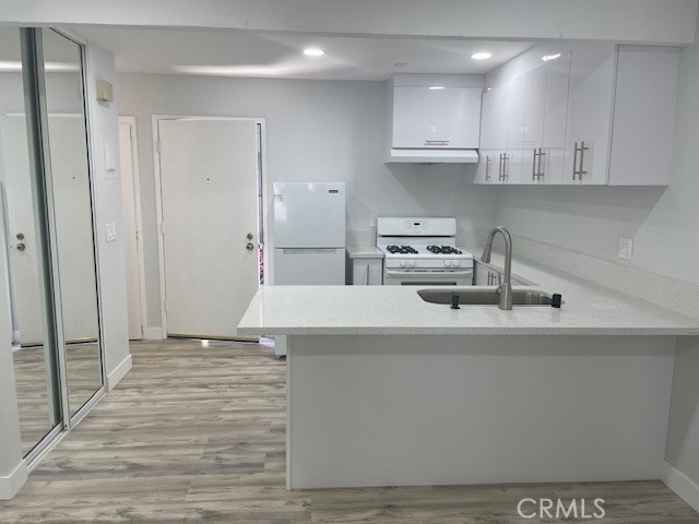 Front Image Thumbnail for CROC26021008