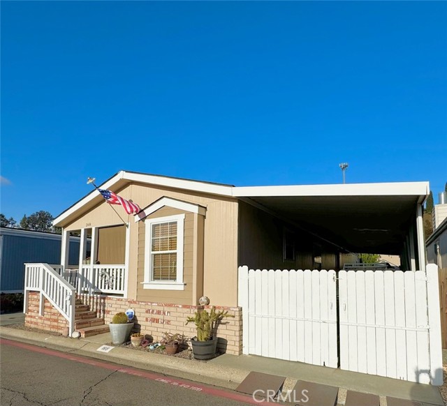 Detail Gallery Image 3 of 40 For 4901 Green River Rd #168,  Corona,  CA 92878 - 3 Beds | 2 Baths