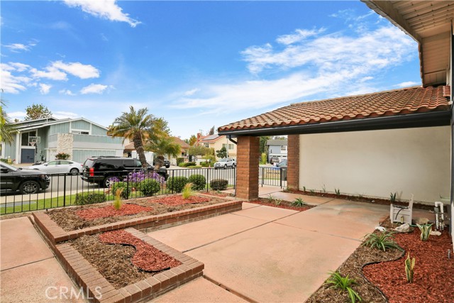 Detail Gallery Image 6 of 50 For 15552 Sunburst Ln, Huntington Beach,  CA 92647 - 4 Beds | 2 Baths