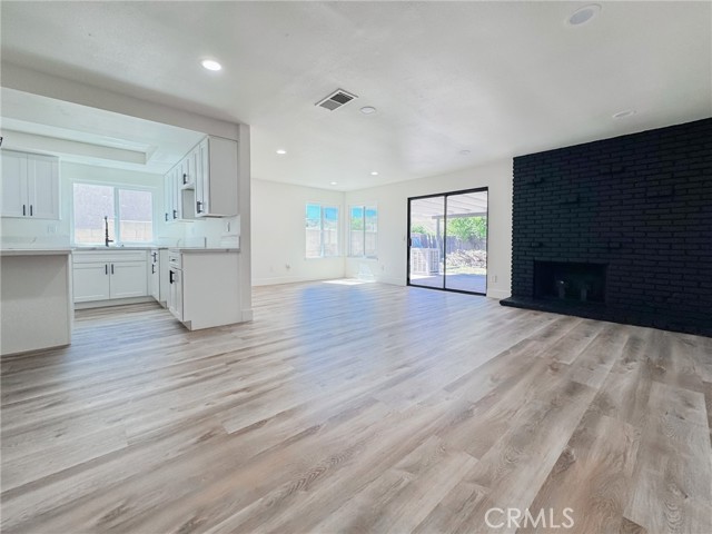 Detail Gallery Image 2 of 18 For 1523 Indian Trl, San Bernardino,  CA 92407 - 3 Beds | 2 Baths