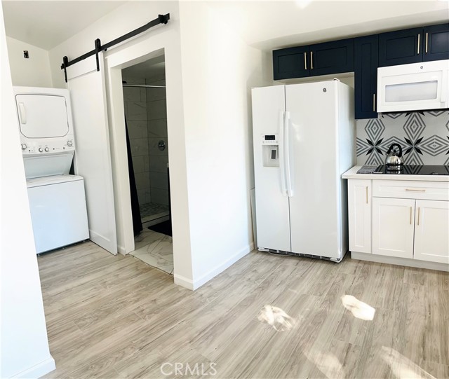 22231 Chatsworth, Chatsworth (los Angeles), California 91311, 1 Bedroom Bedrooms, ,1 BathroomBathrooms,Residential Lease,For Rent,22231 Chatsworth,CRSR24144916