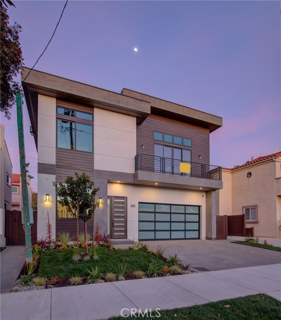 206 Juanita Avenue, Redondo Beach, California 90277, 4 Bedrooms Bedrooms, ,3 BathroomsBathrooms,Residential,Sold,Juanita,PV20030908