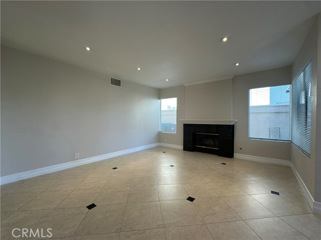 26582 Via Mondelo, Mission Viejo CA: https://media.crmls.org/medias/ce747c42-1efc-47d2-bade-beee69ccbd44.jpg