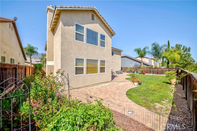 25228 Coral Canyon Road, Corona CA: https://media.crmls.org/medias/ce748e24-ed55-4442-b767-59e06b87a99a.jpg