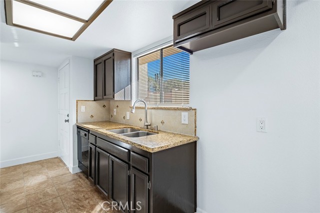 Detail Gallery Image 13 of 37 For 1250 E Shaw Ave #146,  Fresno,  CA 93710 - 2 Beds | 1 Baths